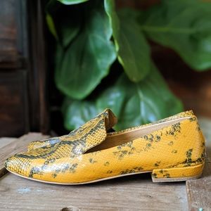 Steve By Steve Madden Faux Yellow Snake Skin Pointed Loafers